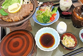 サーロインステーキ御膳：写真