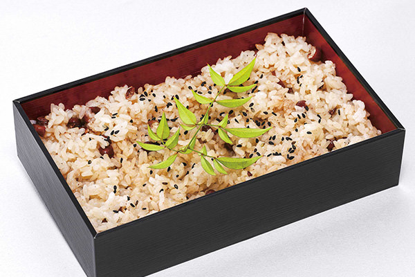 赤飯（化粧箱入）写真